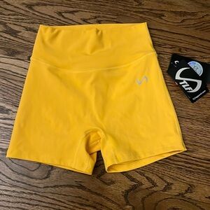 TLF Genesis High Waisted Workout Shorts New With Tags Size M